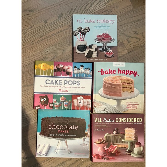 Cute Pile of Cook Books Cake Pops Cupcakes Cakes and No Bake Pink White Brown - Picture 2 of 4
